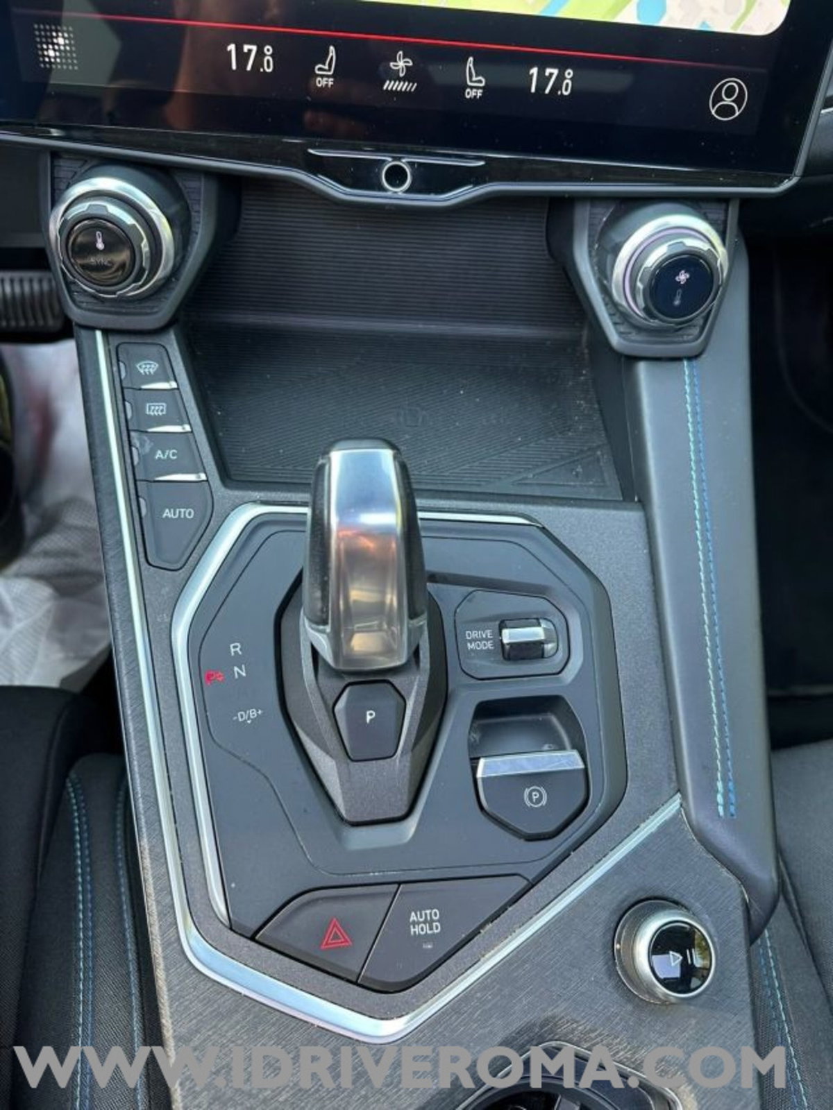 Lynk & Co 01 01 1.5 td phev (14)