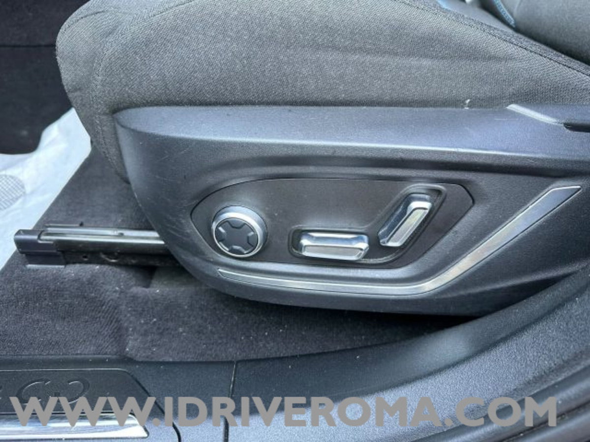 Lynk & Co 01 01 1.5 td phev (15)