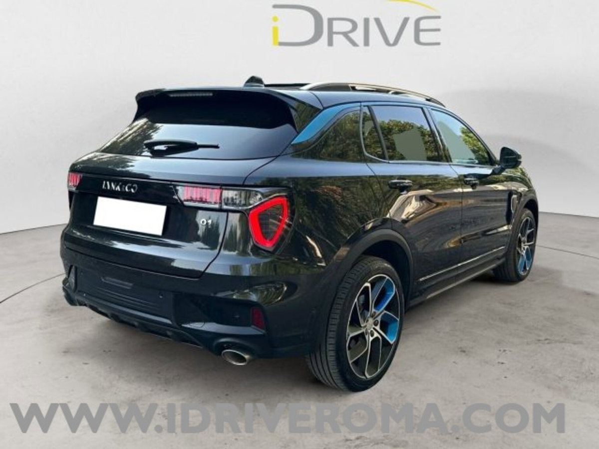 Lynk & Co 01 01 1.5 td phev (4)