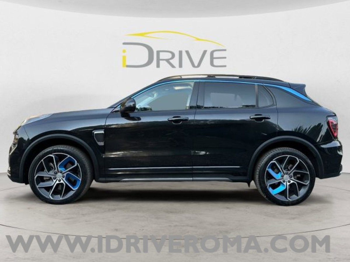 Lynk & Co 01 01 1.5 td phev (7)