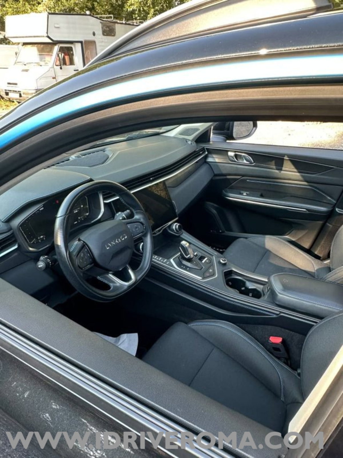 Lynk & Co 01 01 1.5 td phev (9)