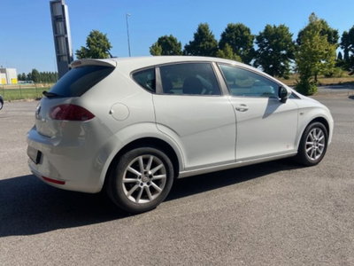 SEAT Leon 1.6 TDI CR DPF DSG Style (5)