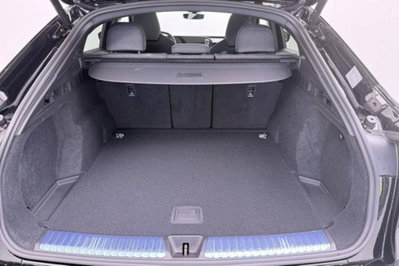 Audi Q5 Sportback 2.0 tdi mhev+ Launch Edition S line quattro 204cv s-tronic (17)