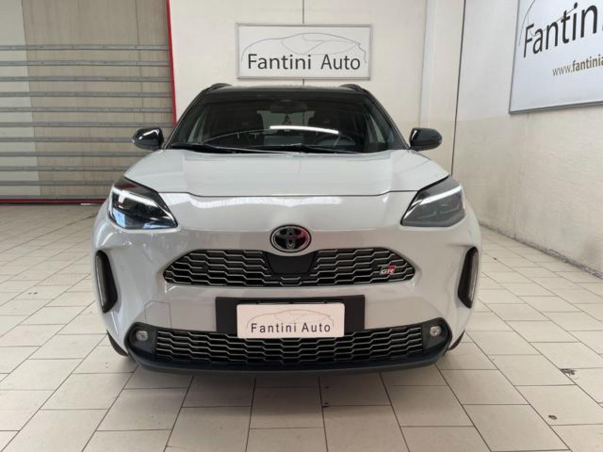 Toyota Yaris Cross 1.5h GR Sport Black Sky fwd 116cv e-cvt (7)