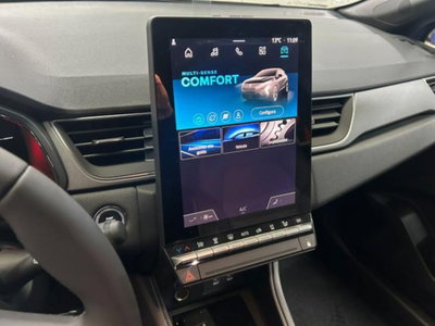 Renault Captur 1.2 eco-g Techno 120cv (10)