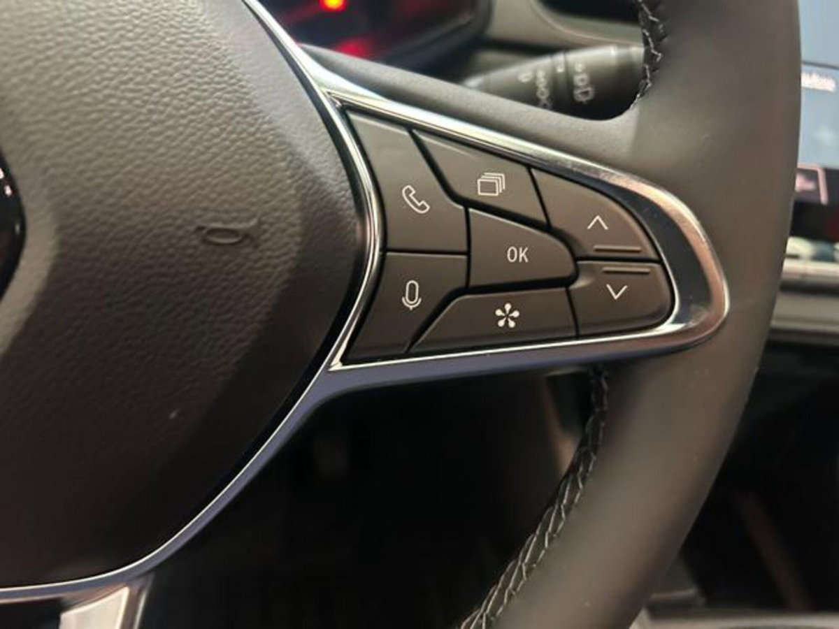 Renault Captur 1.2 eco-g Techno 120cv (14)