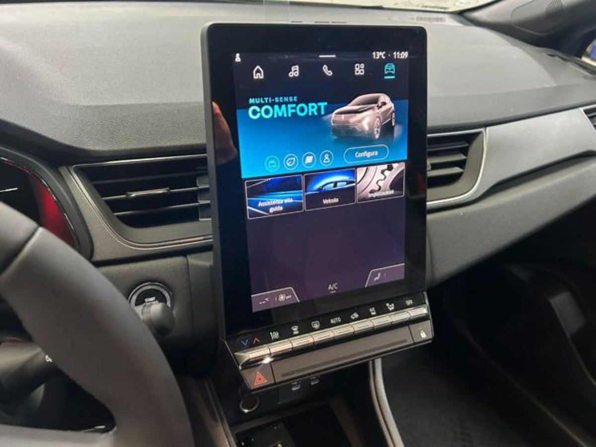 Renault Captur 1.2 eco-g Techno 120cv (16)
