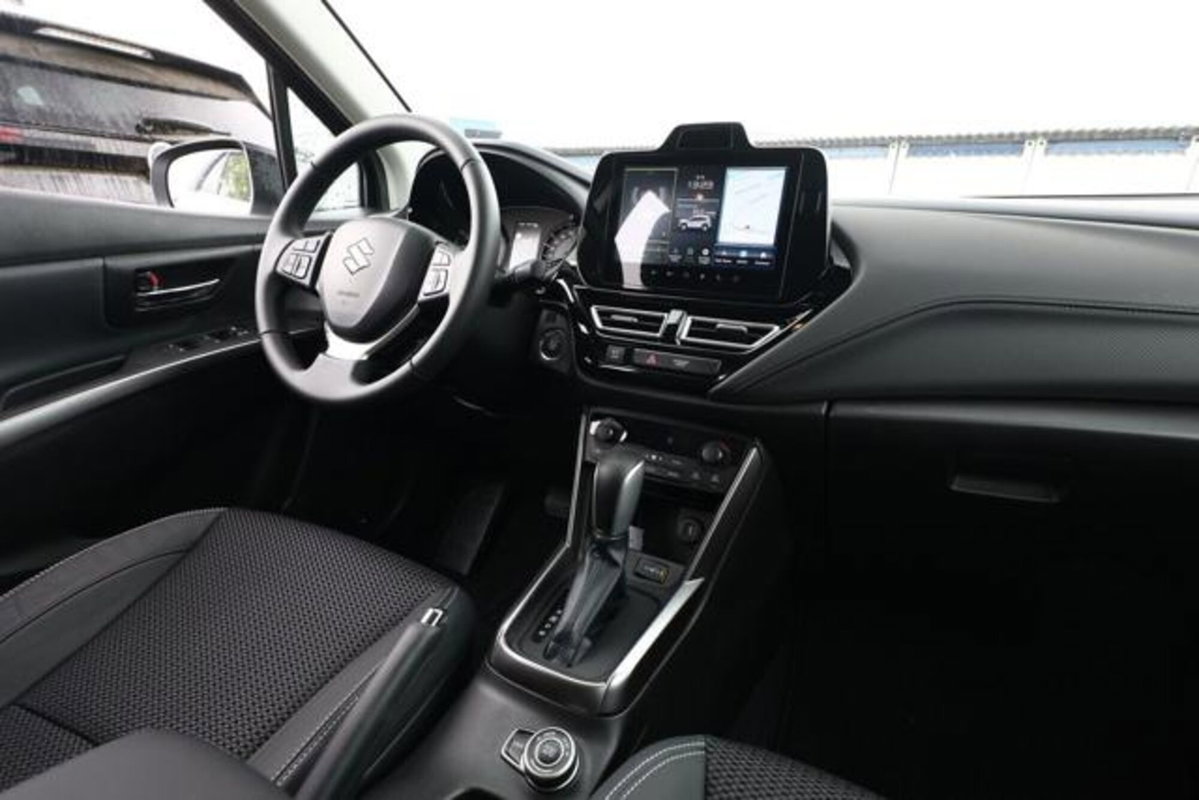 Suzuki S-Cross 1.4 Hybrid 4WD AllGrip A/T Starview (8)