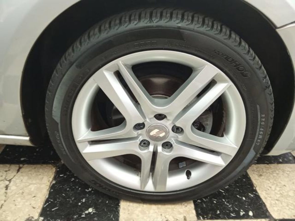 SEAT Leon 1.6 TDI CR DPF Copa (16)