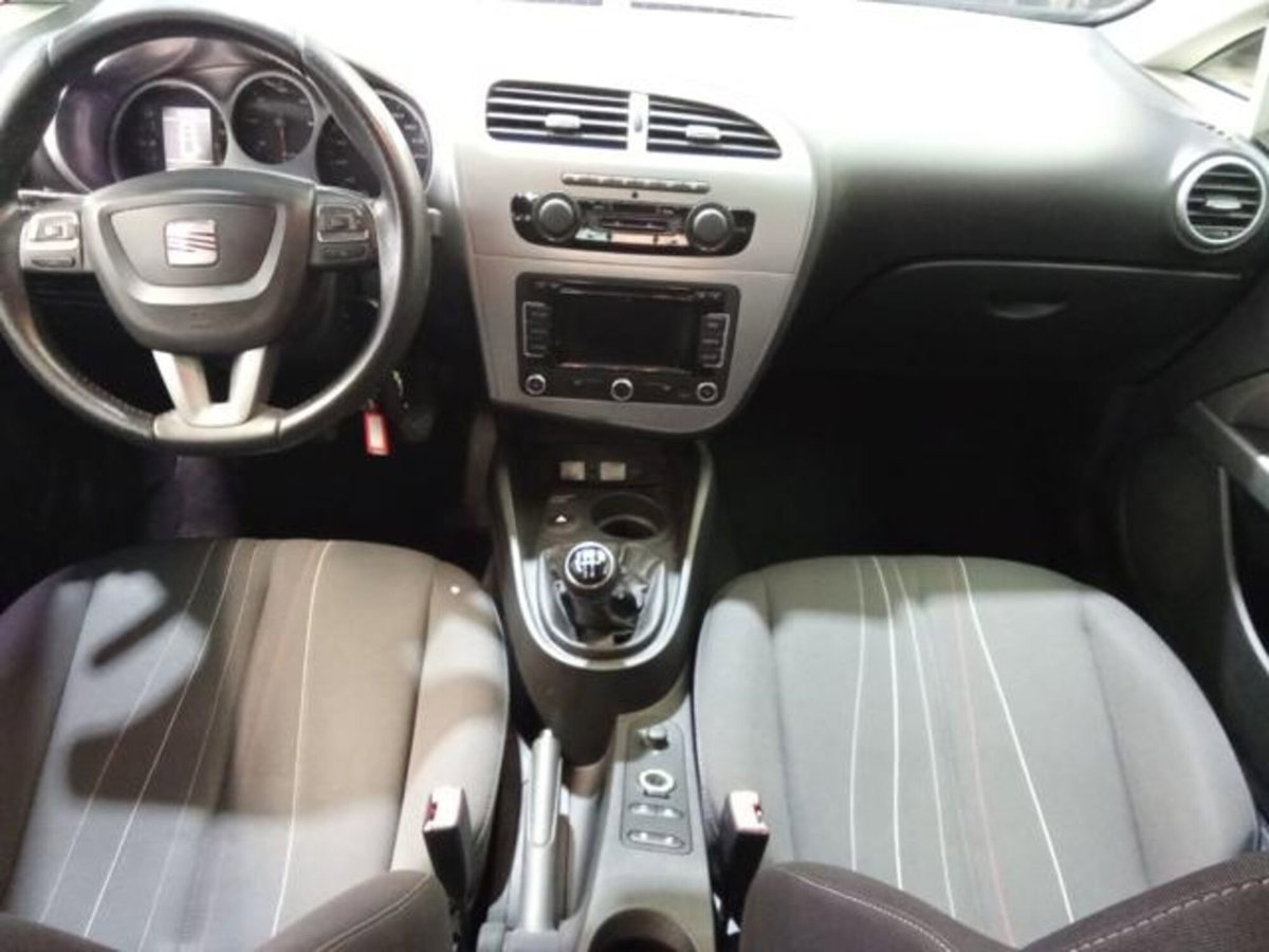 SEAT Leon 1.6 TDI CR DPF Copa (6)