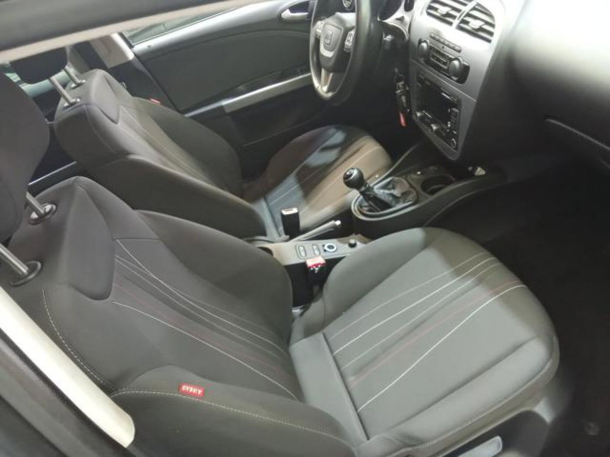SEAT Leon 1.6 TDI CR DPF Copa (7)