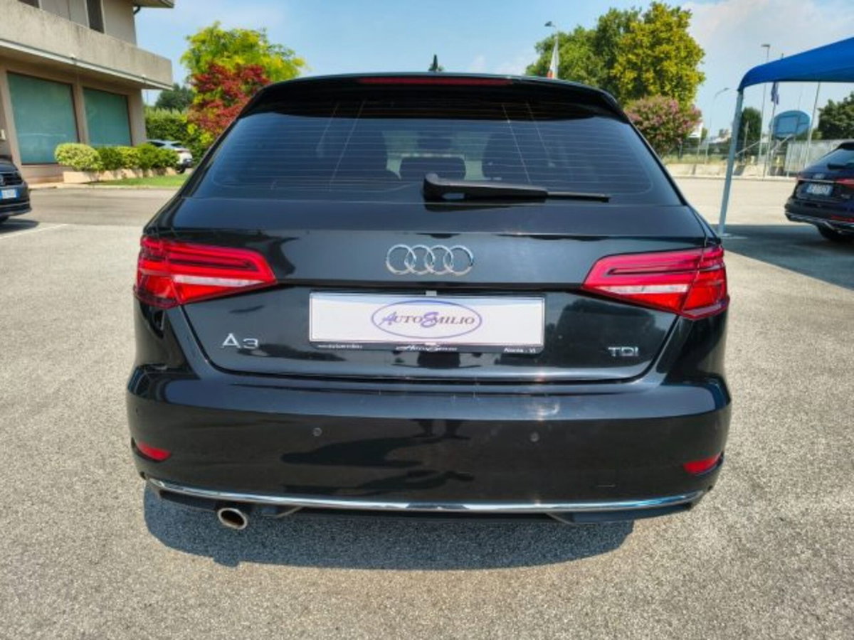 Audi A3 1.6 TDI 116 CV S tronic (5)