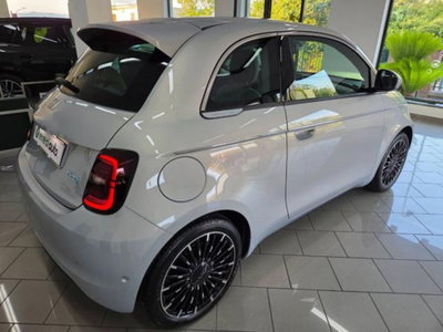 Fiat 500e La Prima Berlina 42 kWh (12)