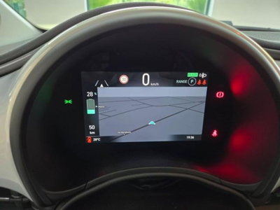 Fiat 500e La Prima Berlina 42 kWh (9)