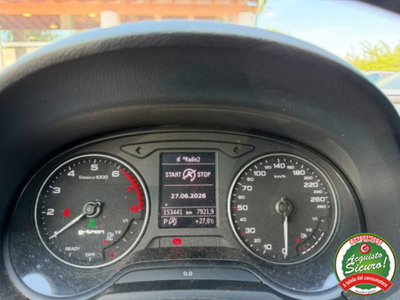 Audi A3 Sportback 30 g-tron S tronic Business (10)