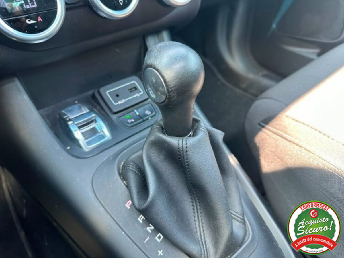 Alfa Romeo Giulietta 1.4 Turbo multiair Super 170cv tct (14)