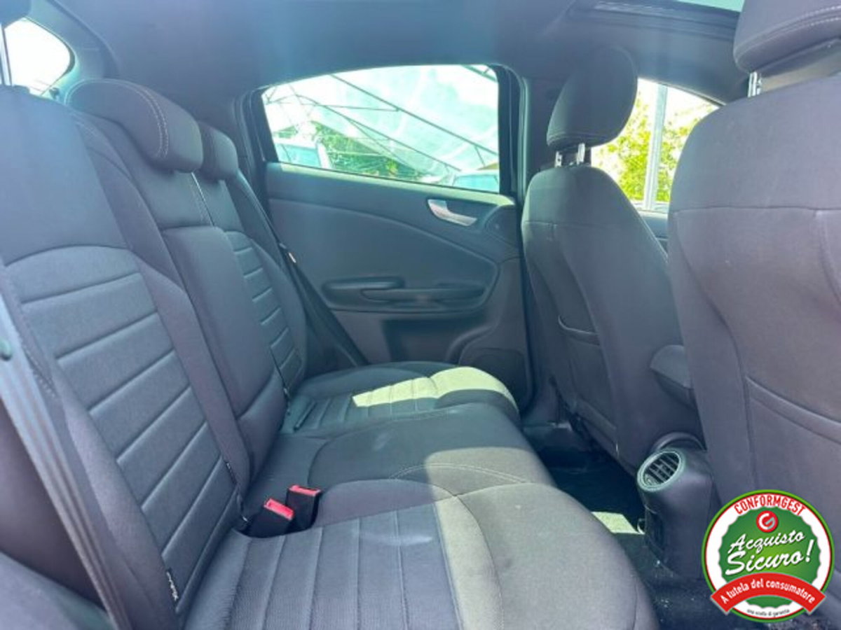 Alfa Romeo Giulietta 1.4 Turbo multiair Super 170cv tct (7)