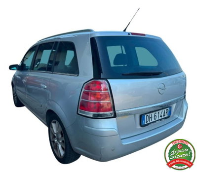 Opel Zafira 1.9 CDTI 120CV Cosmo (2)