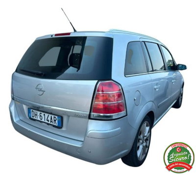 Opel Zafira 1.9 CDTI 120CV Cosmo (3)