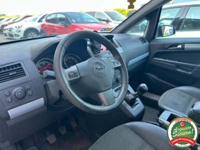Opel Zafira 1.9 CDTI 120CV Cosmo (4)