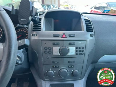 Opel Zafira 1.9 CDTI 120CV Cosmo (7)