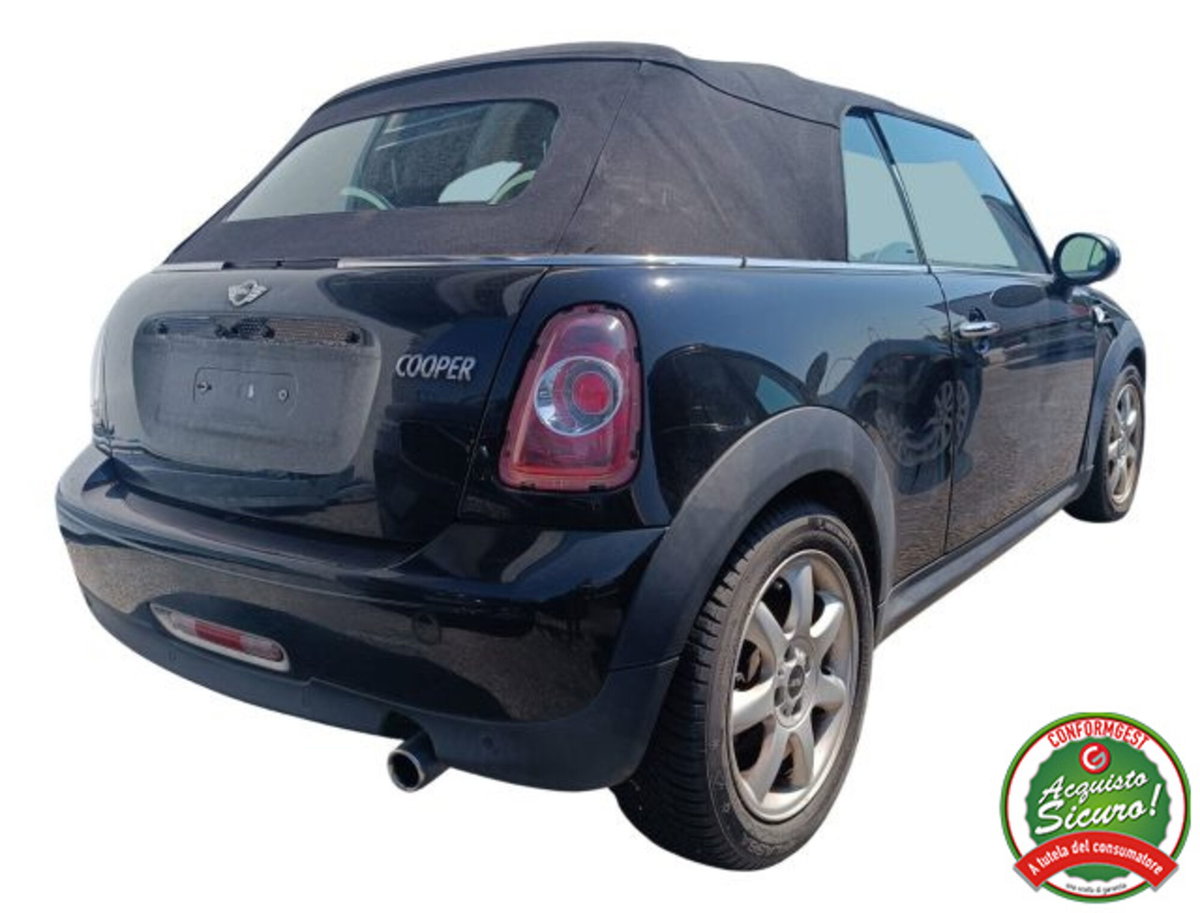 MINI Mini Cabrio 1.6 16V Cooper Cabrio (2)