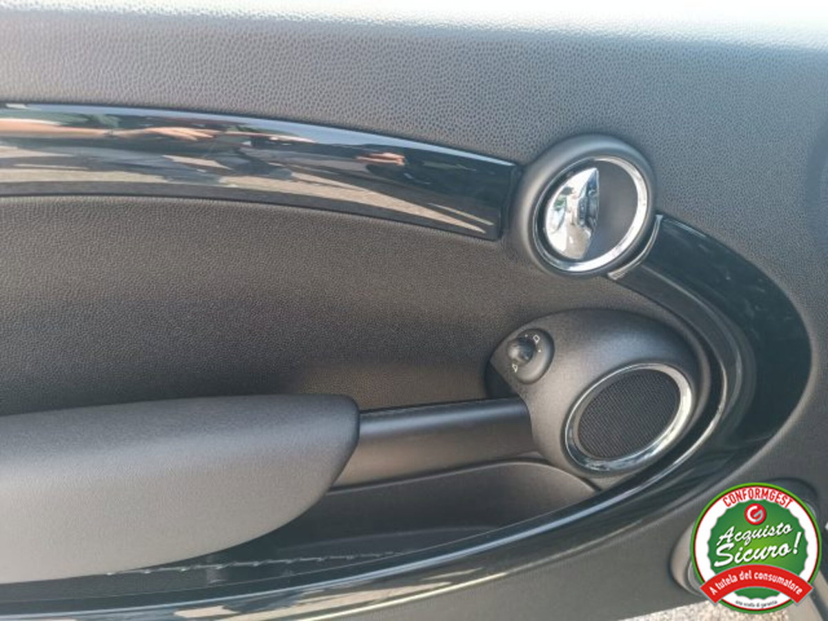 MINI Mini Cabrio 1.6 16V Cooper Cabrio (4)