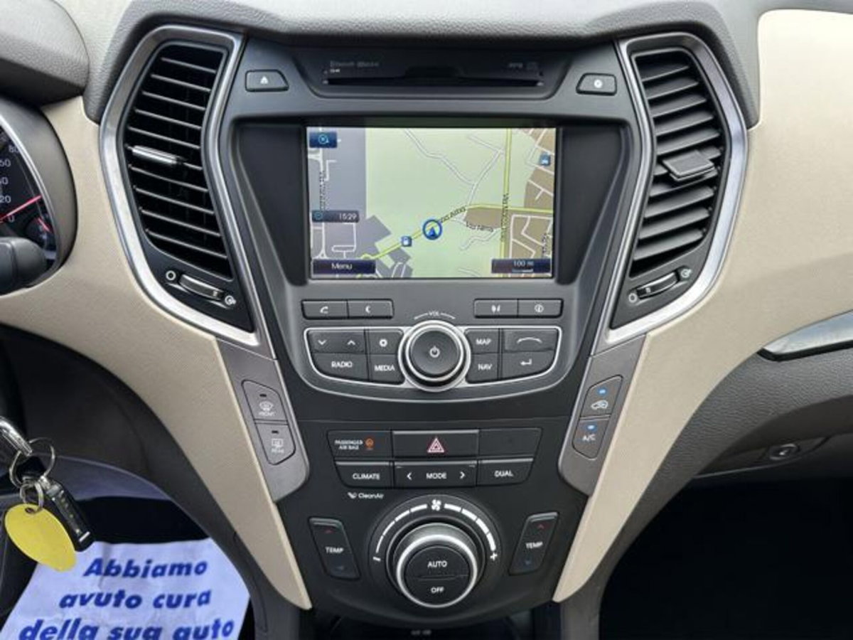 Hyundai Santa Fe 2.0 CRDi VGT 4WD Style (10)