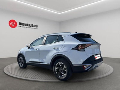Kia Sportage 1.6 crdi mhev Business dct (3)