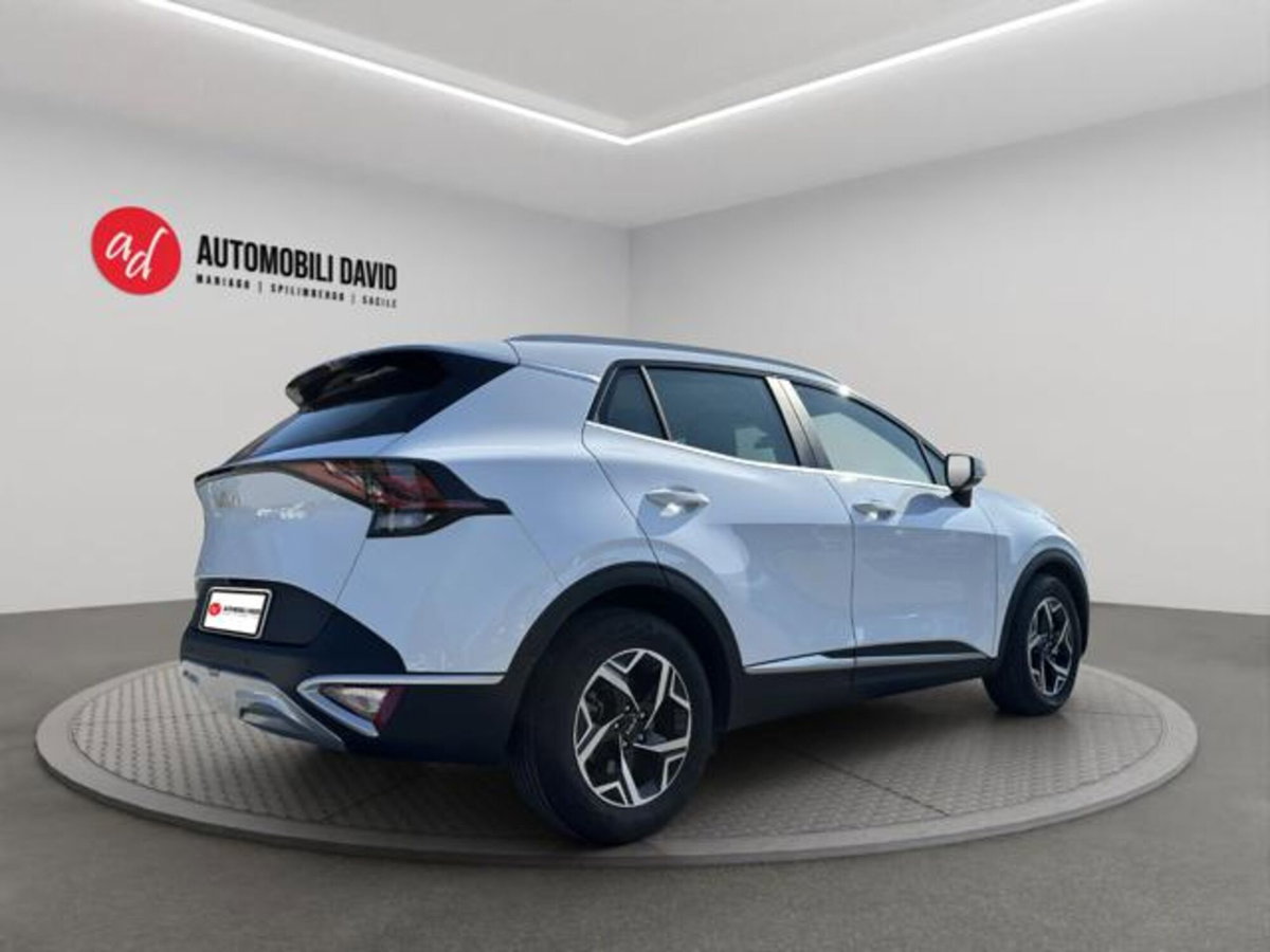 Kia Sportage 1.6 crdi mhev Business dct (4)