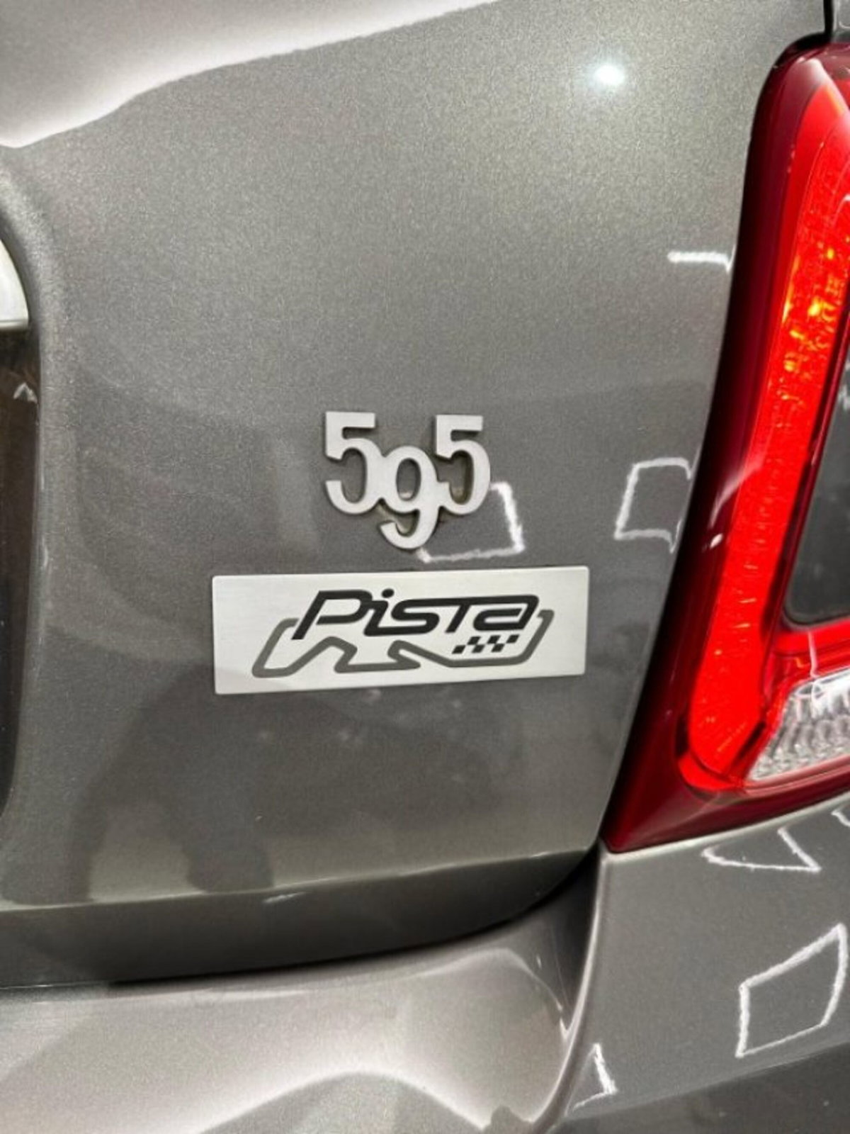 Abarth 595 595 1.4 Turbo T-Jet 160 CV Pista (15)