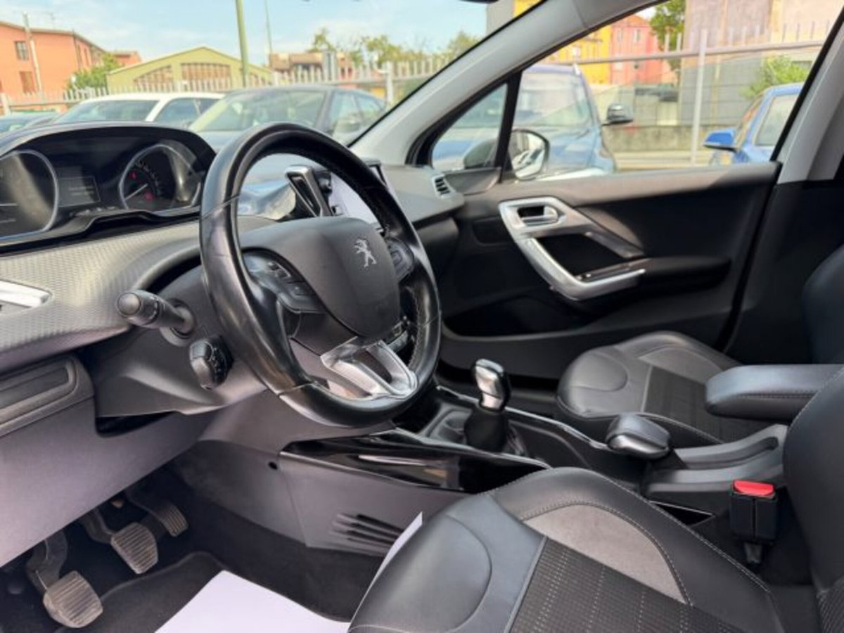 Peugeot 2008 82 S&S Allure (7)