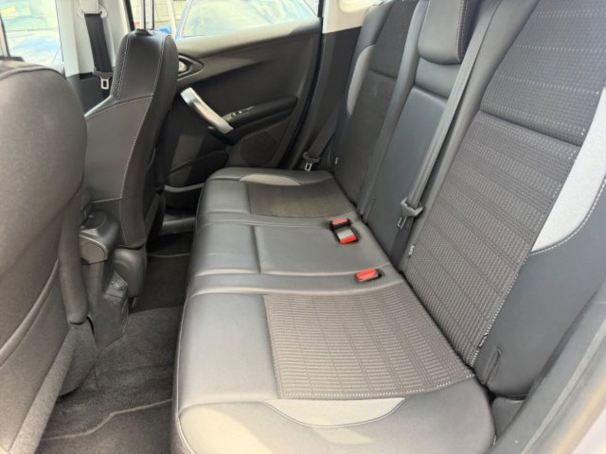 Peugeot 2008 82 S&S Allure (8)