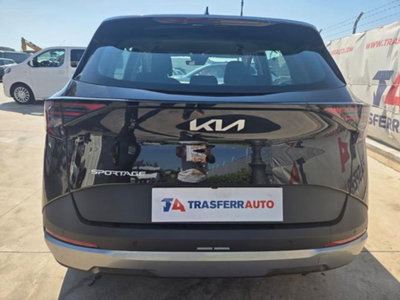Kia Sportage 1.6 crdi mhev Business dct (4)