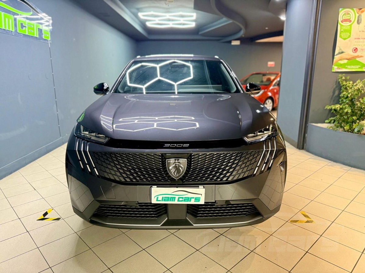 Peugeot 3008 1.2 hybrid GT Exclusive 145cv e-dcs6 (2)