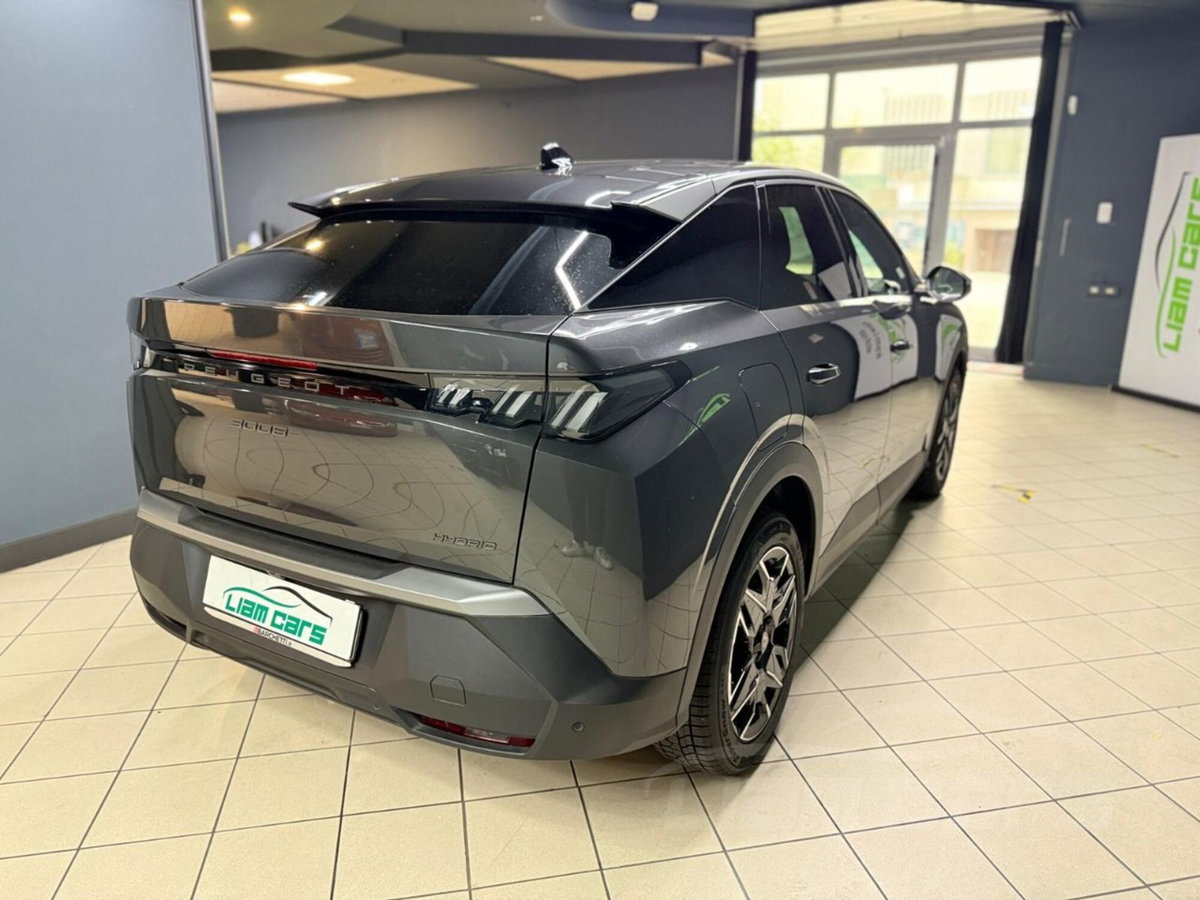 Peugeot 3008 1.2 hybrid GT Exclusive 145cv e-dcs6 (4)