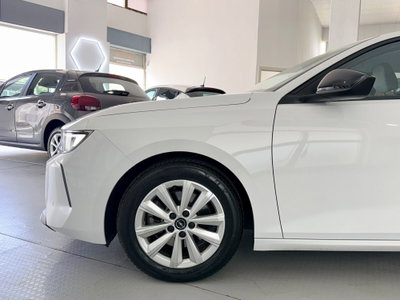 Opel Astra 1.5 Turbo Diesel 130 CV Edition (11)