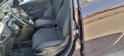 Lancia Ypsilon 1.2 69 CV 5 porte Elefantino (7)