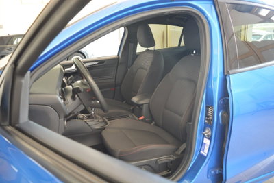 Ford Focus 1.0 EcoBoost Hybrid 125 CV Power. 5p. ST-Line Design (16)