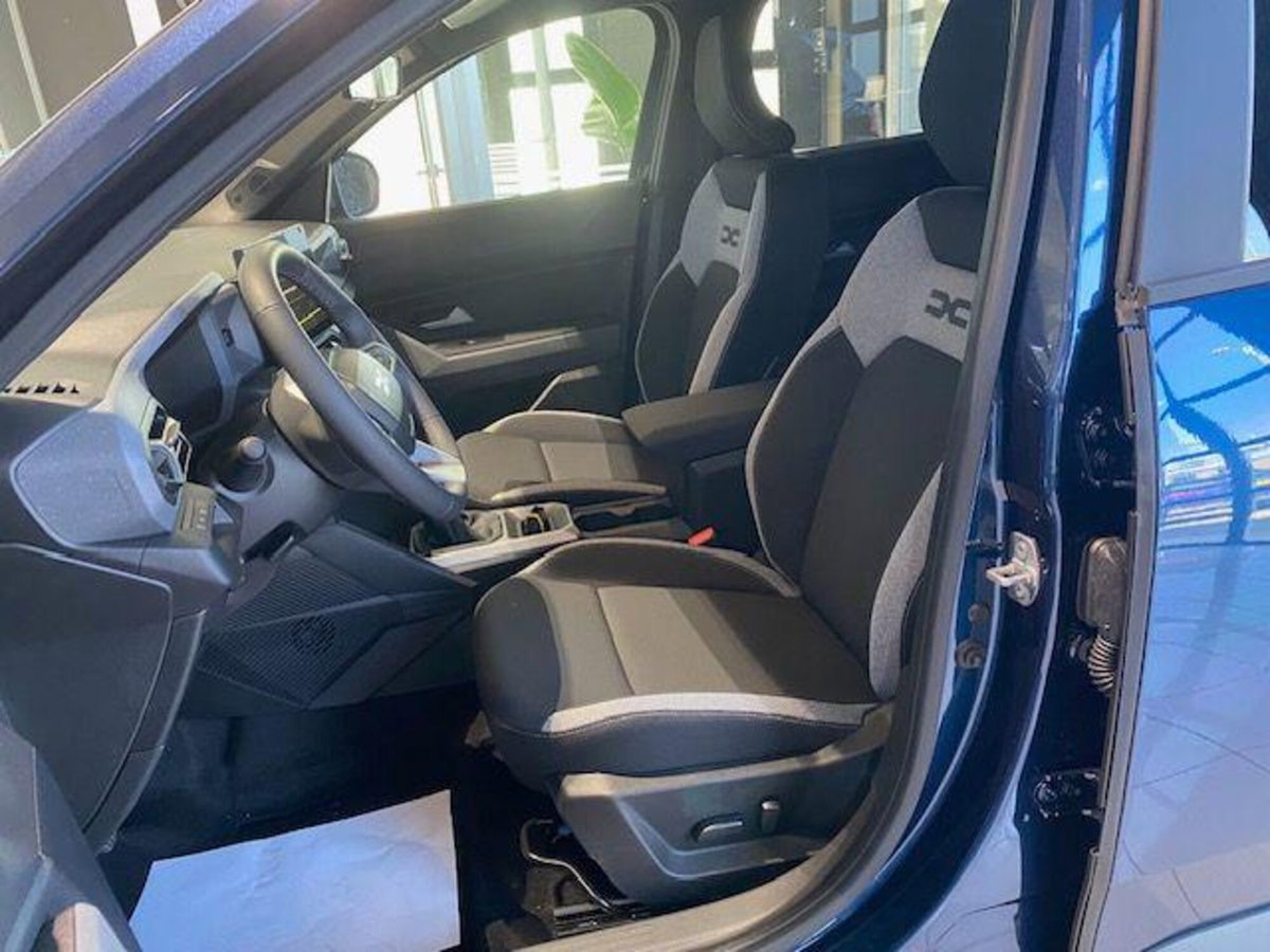 Dacia Bigster 1.2 mild hybrid Journey 140cv (15)