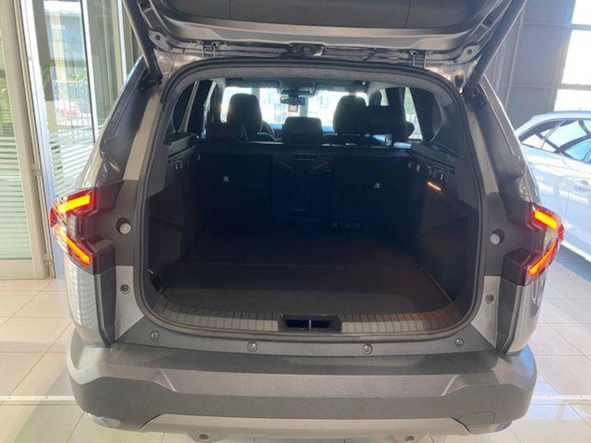 Dacia Bigster 1.2 mild hybrid Journey 140cv (9)