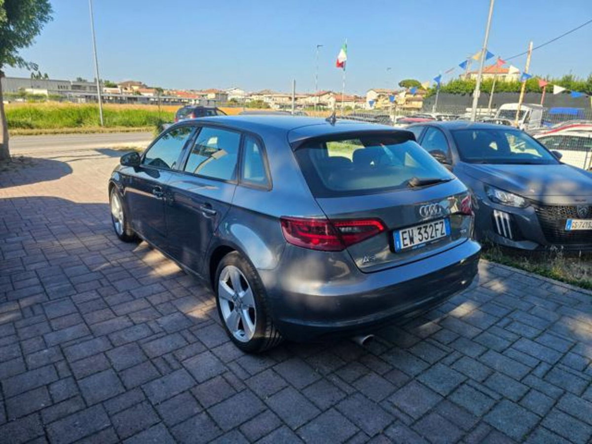 Audi A3 Sportback 1.6 TDI clean diesel S tronic Business (3)