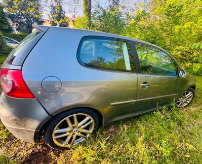 Volkswagen Golf 1.6 16V FSI 3p. Sportl. Ltd.Edition (2)