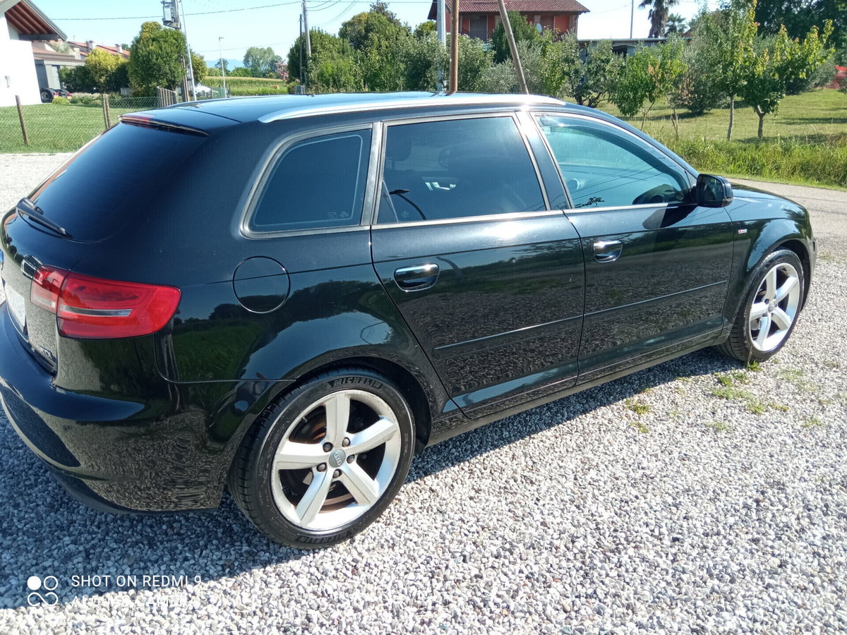 Audi A3 1.6 TDI 105 CV CR S tronic Ambition (7)