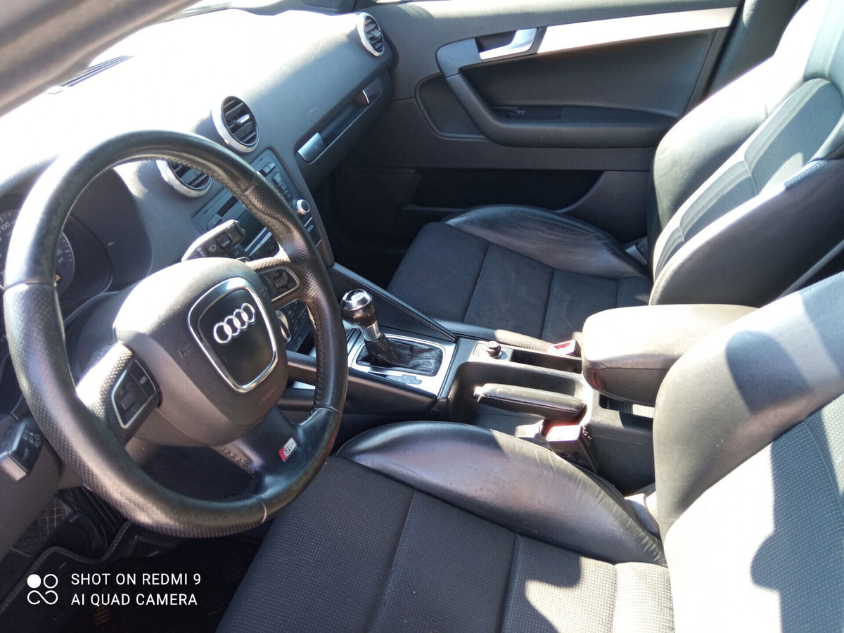 Audi A3 1.6 TDI 105 CV CR S tronic Ambition (8)