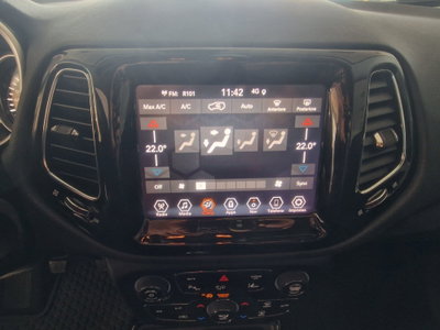 Jeep Compass 1.6 Multijet II 2WD Limited (9)