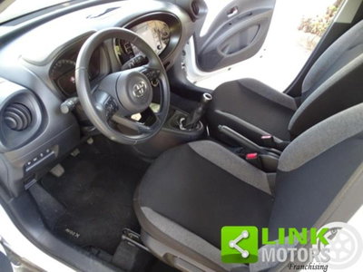 Toyota Aygo X 1.0 VVT-i 72 CV 5 porte Limited Air (16)