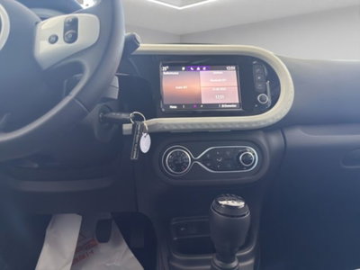 Renault Twingo 1.0 sce Urban Night 65cv (14)