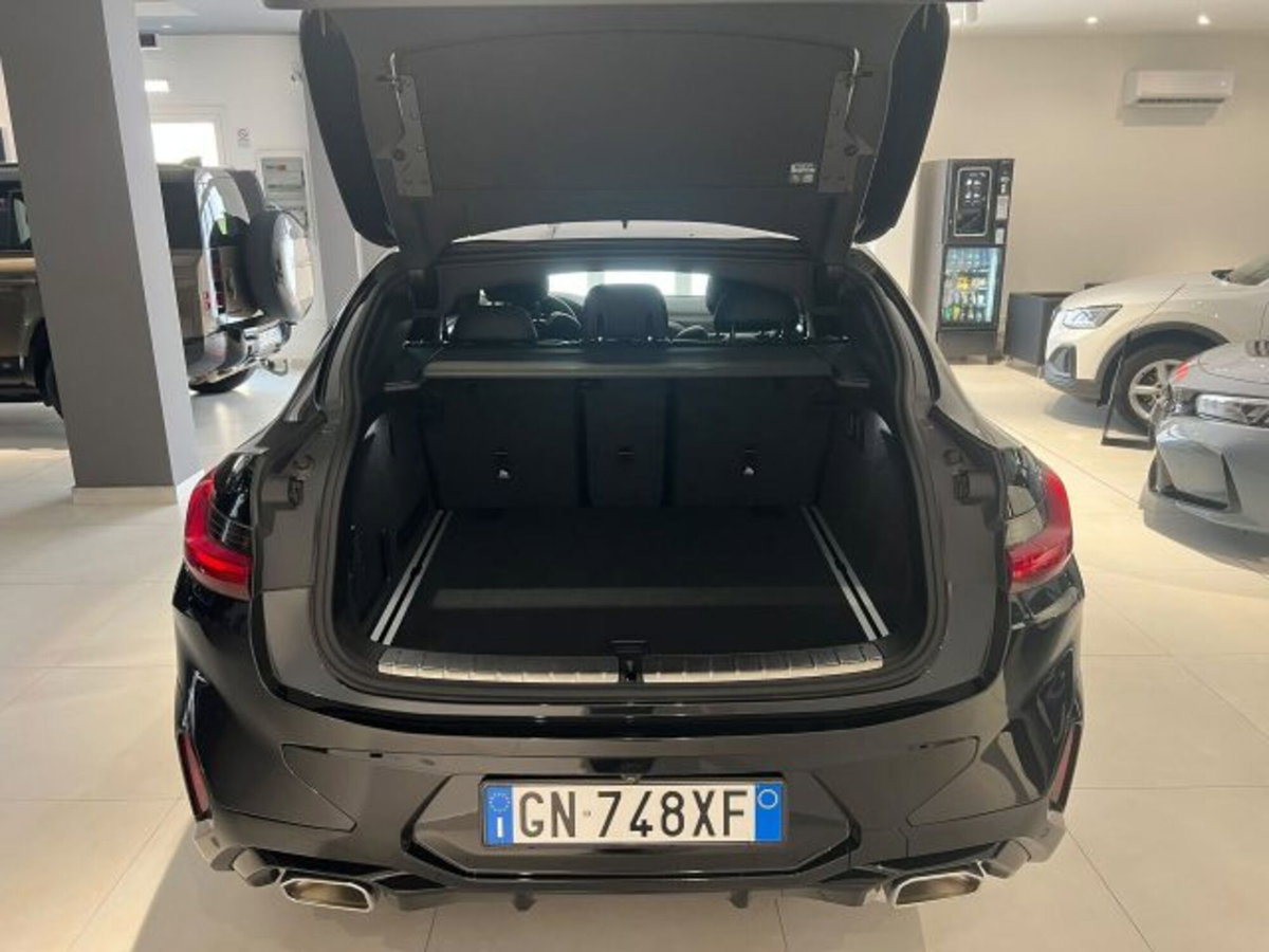 BMW X4 xDrive20d Msport (7)