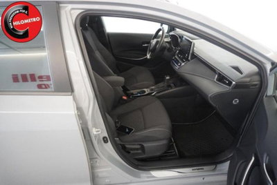 Toyota Corolla Touring Sports 1.8 Hybrid Business (11)